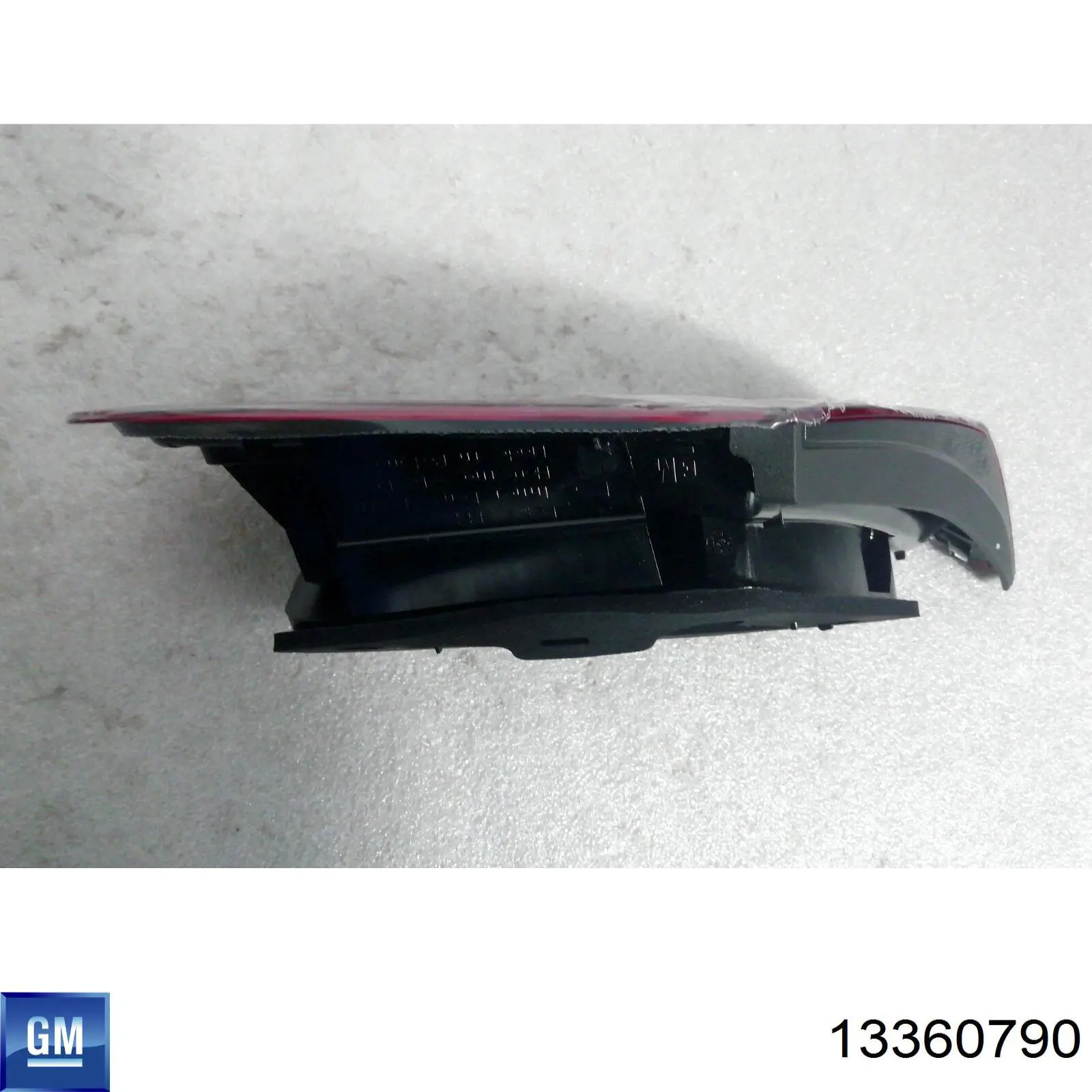 Фонарь задний правый, внутренний Opel 13360790 цена, от 96.22 USD