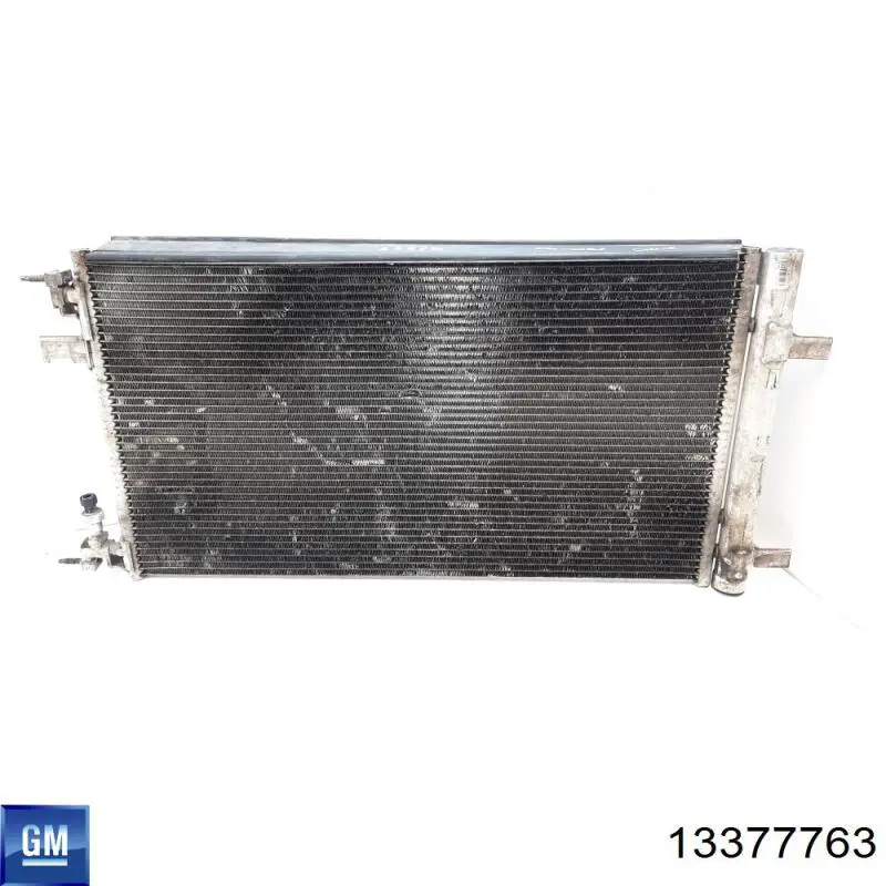 Радиатор охлаждения кондиционера General Motors 13377763