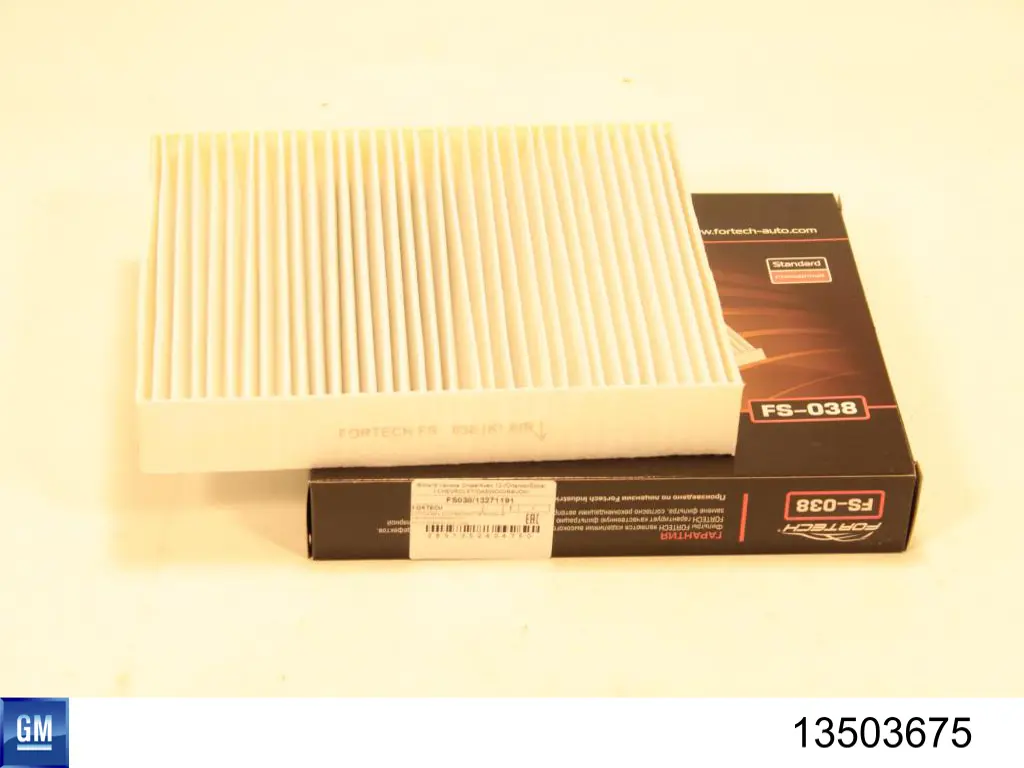 Воздушный фильтр салона General Motors 13503675