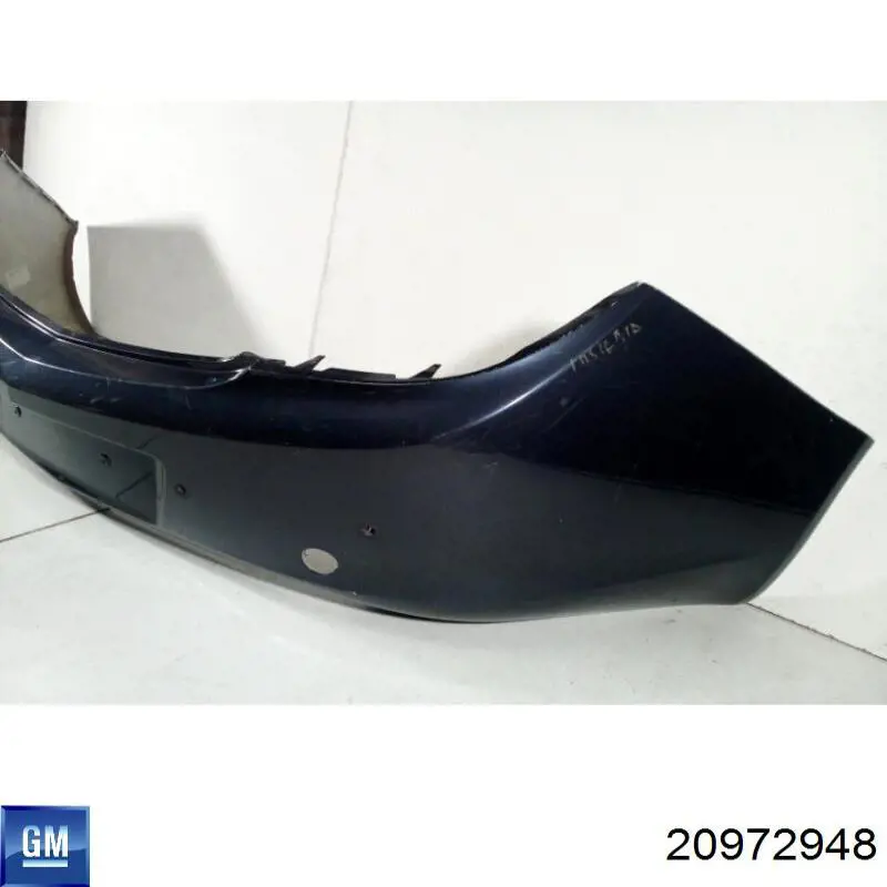 Задний бампер 1404646 Opel