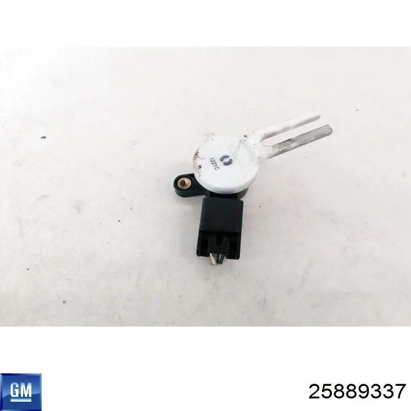 Датчик включения сцепления General Motors 25889337 цена, от 15.00 USD