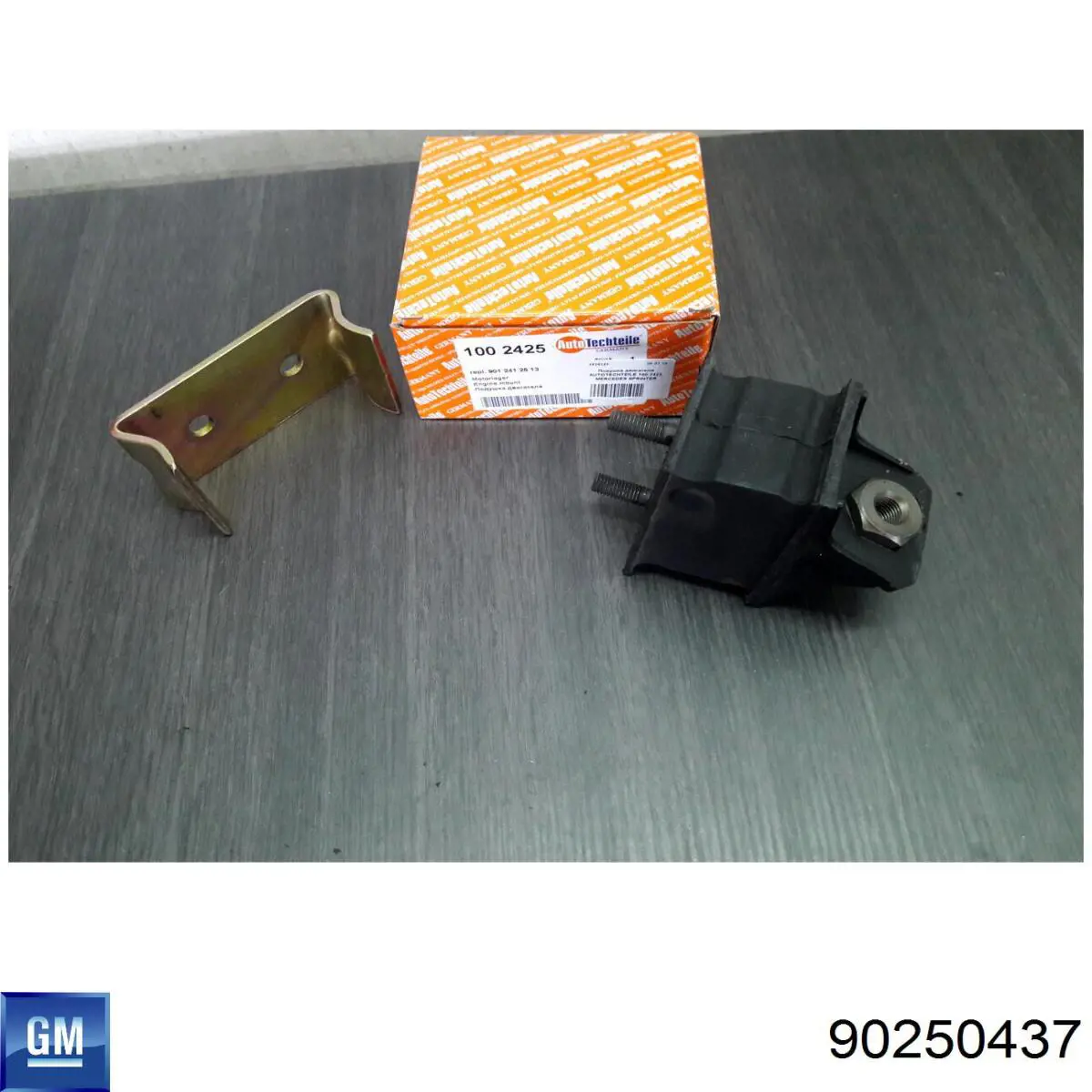 Левая подушка двигателя 90250437 General Motors