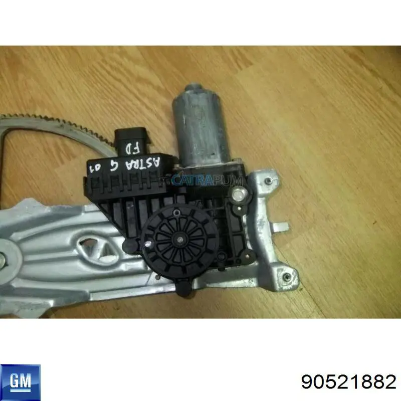 Мотор стеклоподъемника двери передней правой Opel 6207046 цена, от 12.68 USD