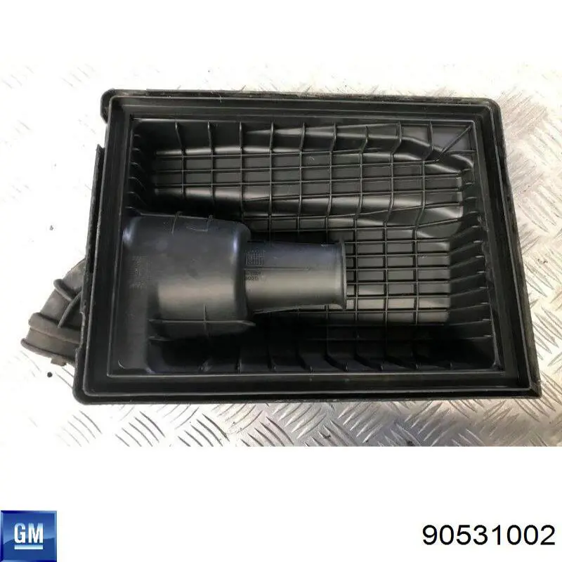 Корпус воздушного фильтра в сборе Opel 5834006 цена, от 11.32 USD