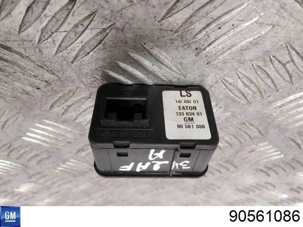 37SKV025 SKV кнопочный блок управления стеклоподъемником передний левый