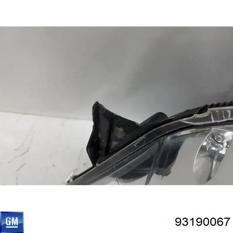 Фара левая Opel 1216657 цена, от 256.29 USD