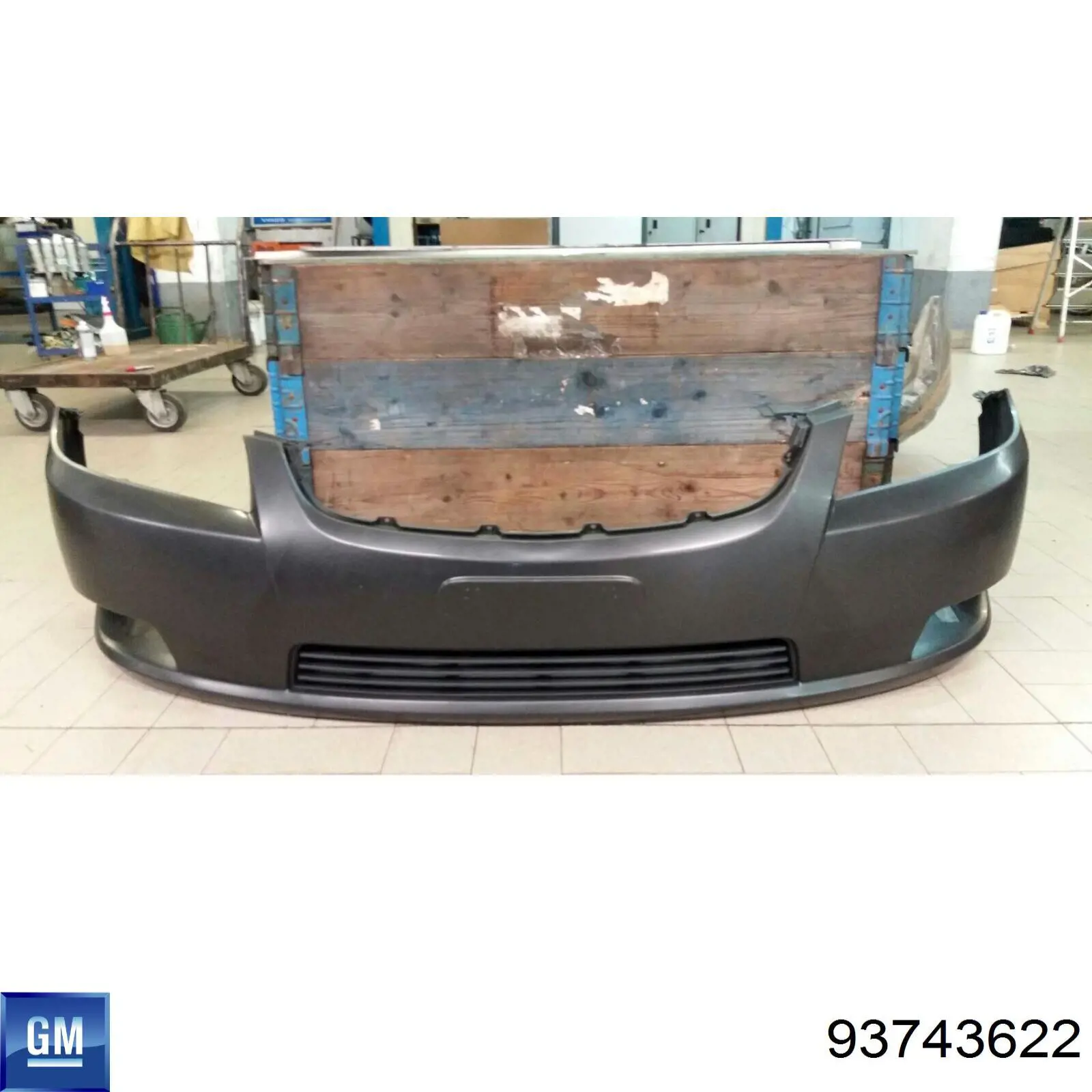 Бампер на авто General Motors 93744489 цена, от 352.71 USD