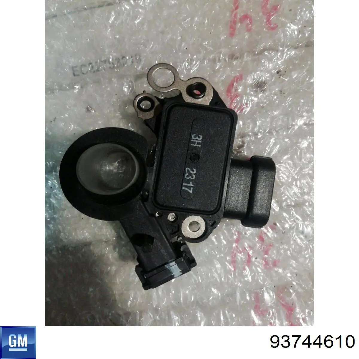 Реле регулятор генератора Opel 9012273