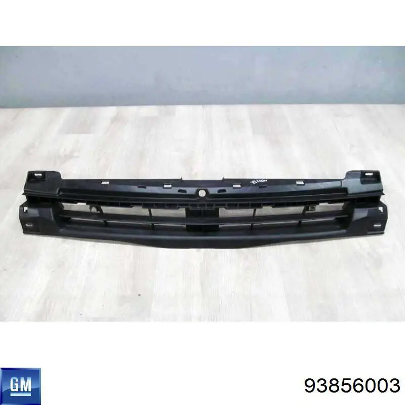 Кронштейн бампера переднего центральный Renault (RVI) 93856003 цена, от 38.33 USD