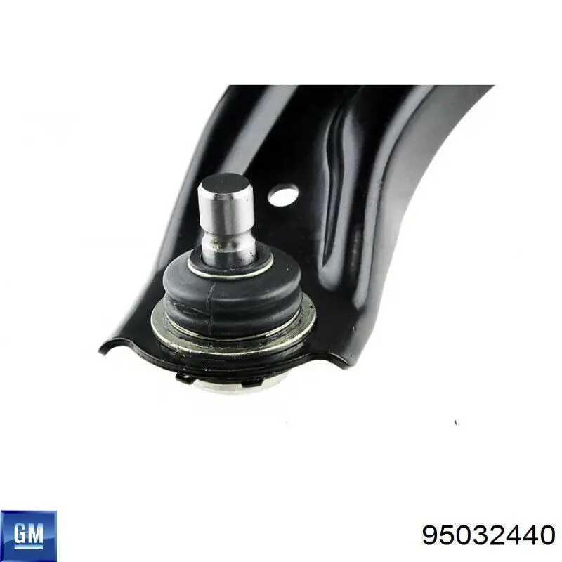 Рычаг передний нижний левый General Motors 95032440