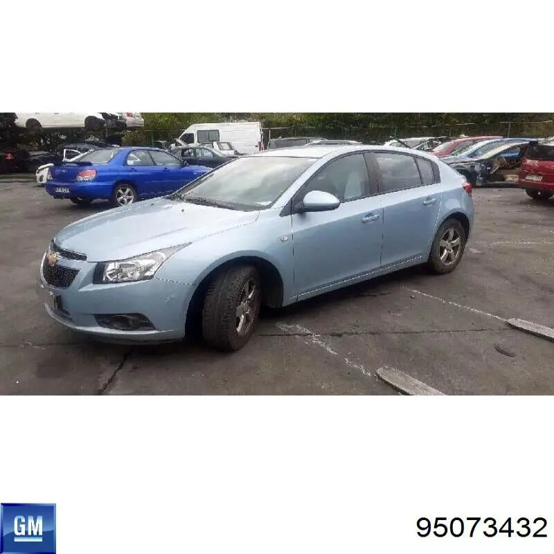 Дефлектор переднего бампера 95073432 Opel