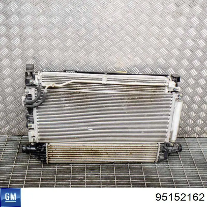 Радиатор охлаждения, АКПП/КПП General Motors 95152162 цена, от 88.80 USD