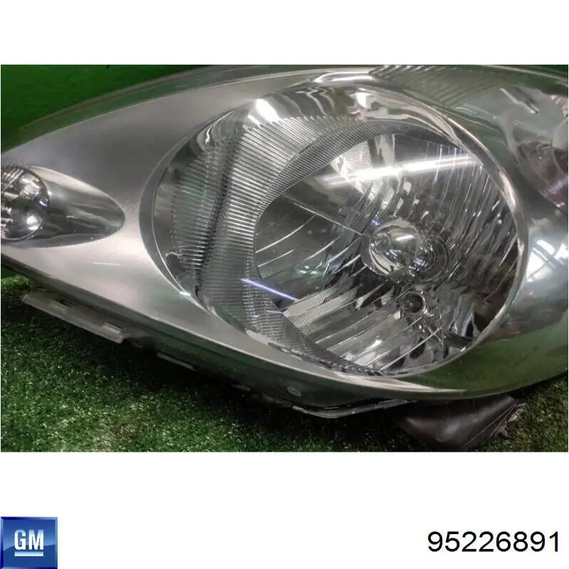 Купить 95226891 General Motors Фара левая передняя