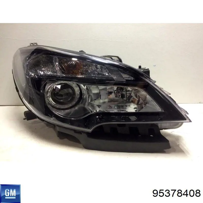 1216737 Opel Фара передняя правая