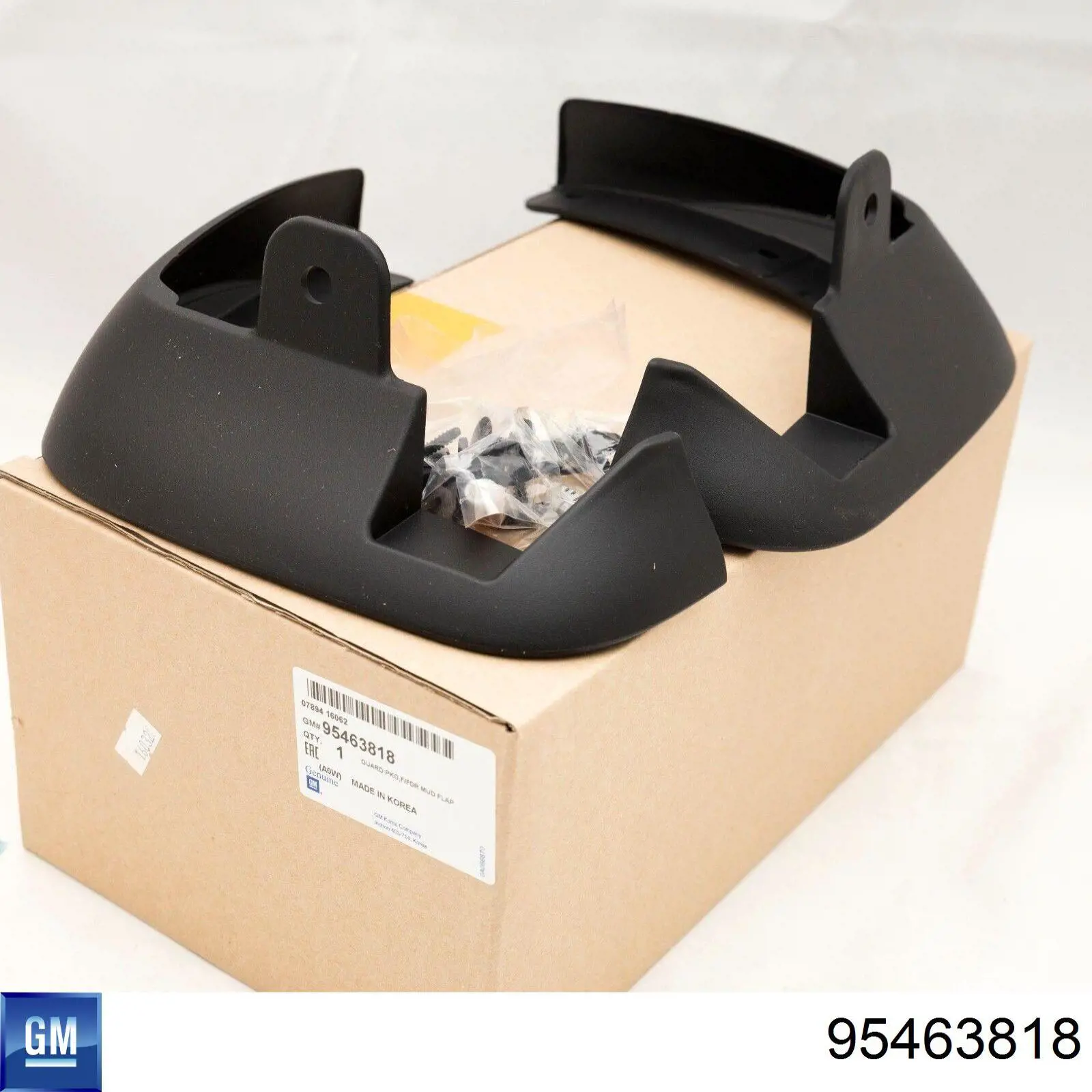 Передние брызговики 95463818 General Motors