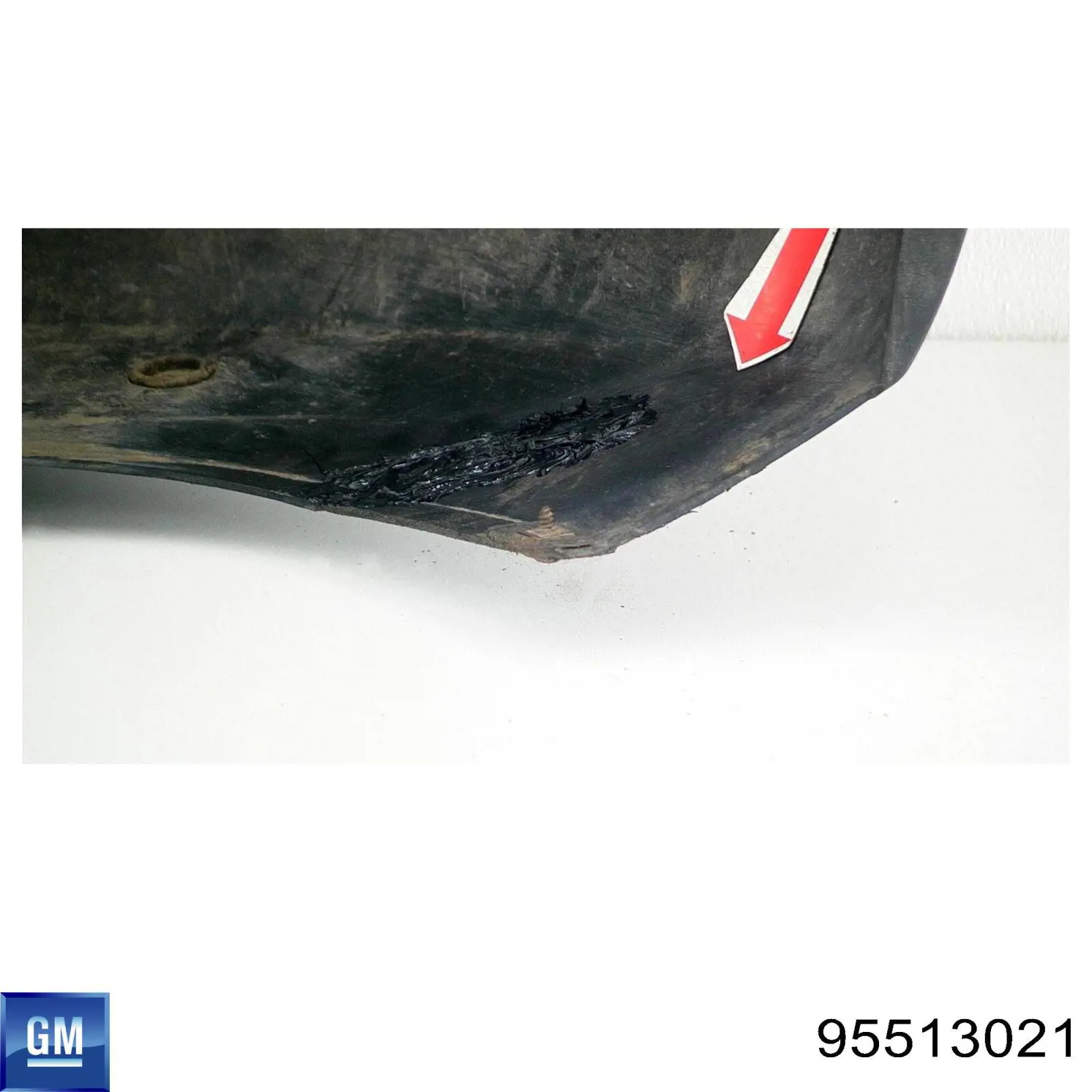 Решетка радиатора 95513021 Opel
