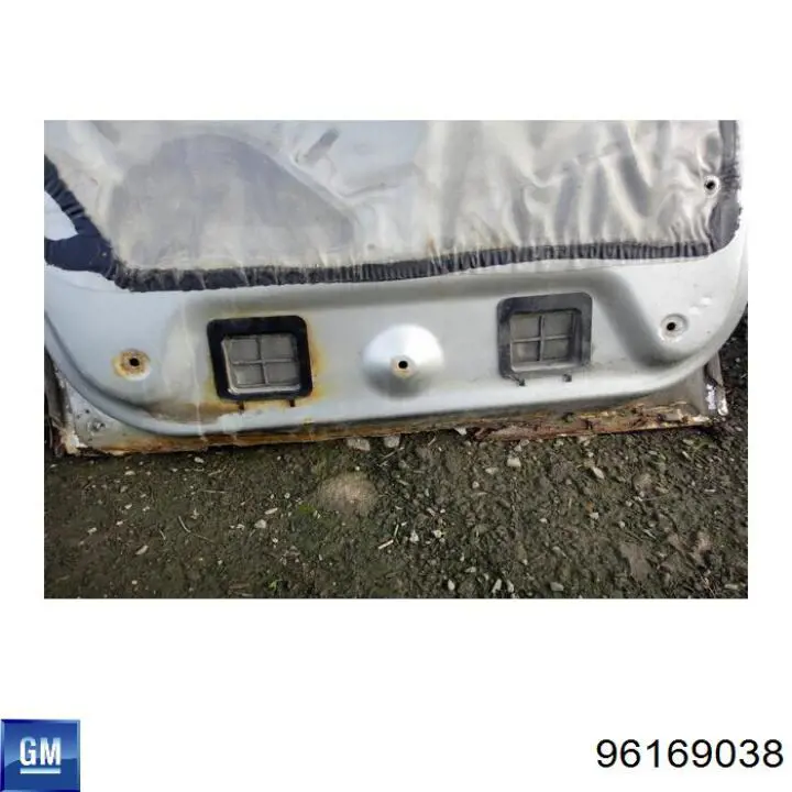 Дверь пассажирская задняя левая на Daewoo Nexia I KLETN