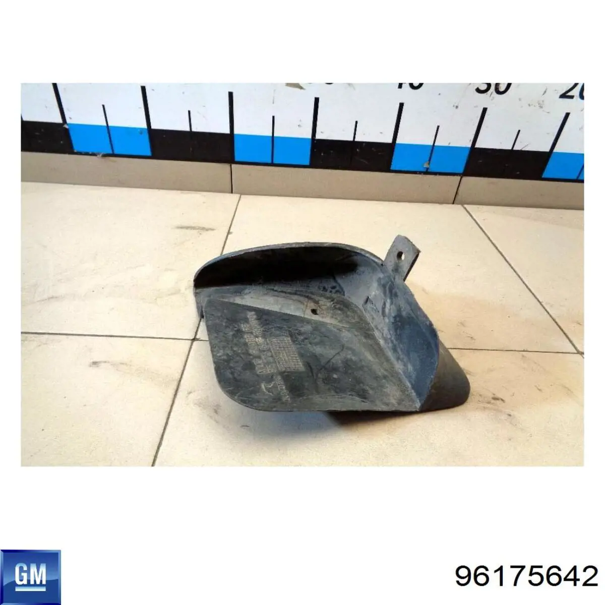 Брызговик задний правый General Motors 96175642 цена, от 3.80 USD