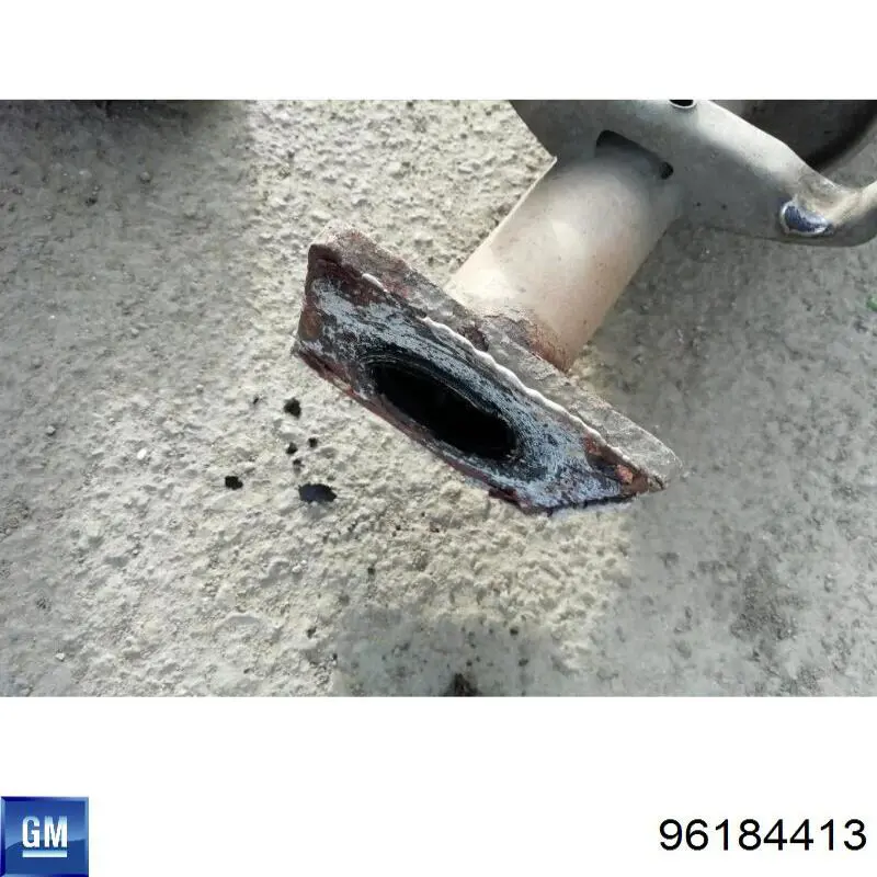Центральная часть глушителя 96184413 General Motors