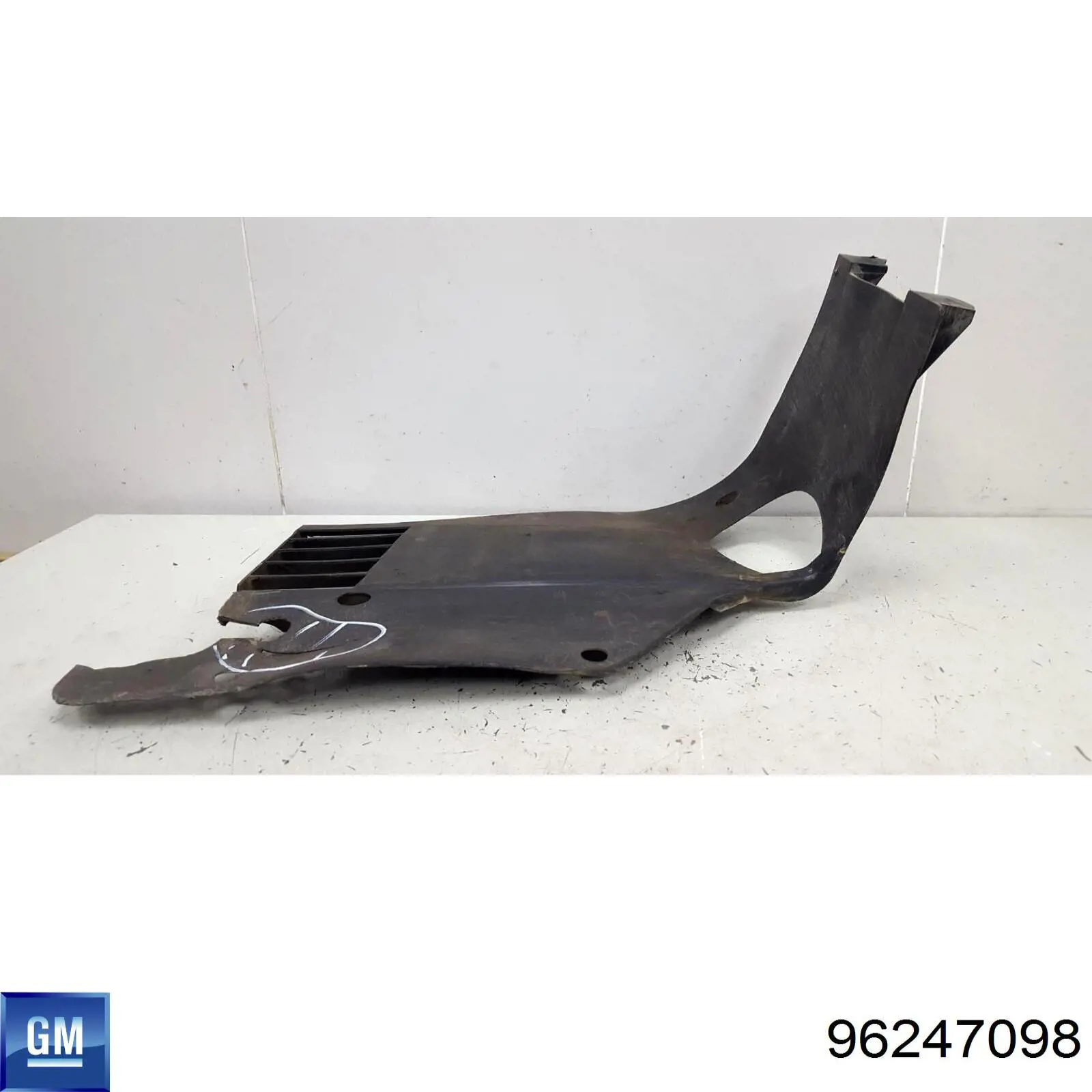 Защита двигателя левая General Motors 96247098 цена, от 8.32 USD