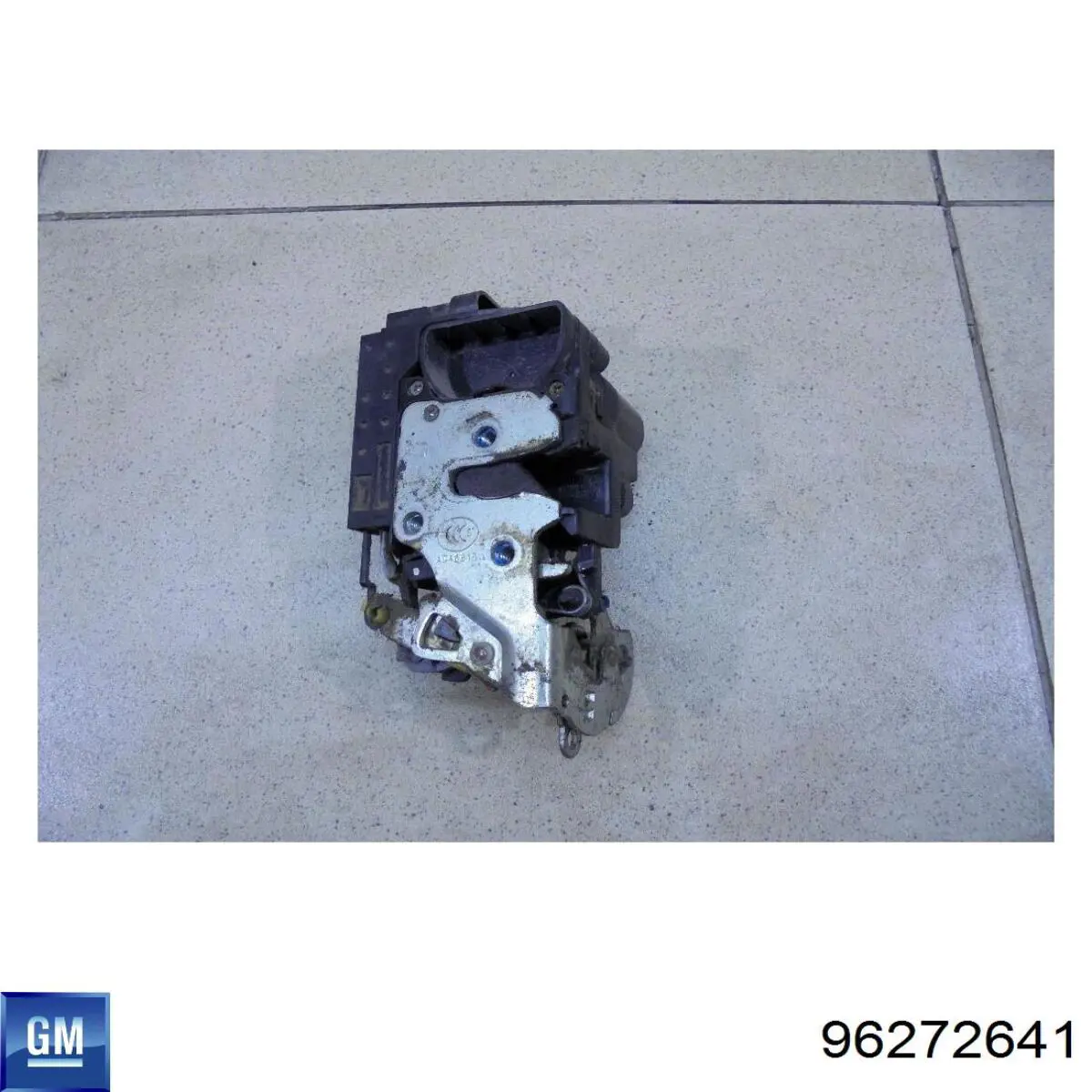 Fecho da porta dianteira esquerda para Chevrolet Aveo I T200