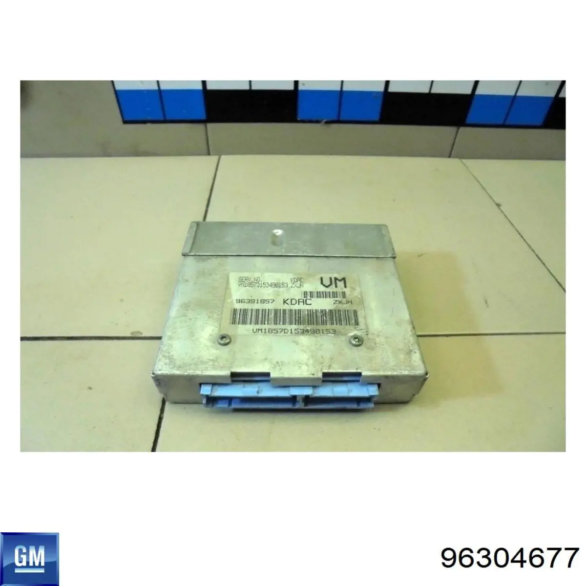 Фонарь сигнала торможения General Motors 96304677 цена, от 4.22 USD