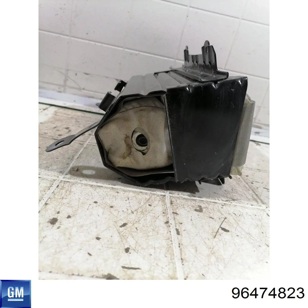 Подушка безопасности пассажира 96557002 General Motors
