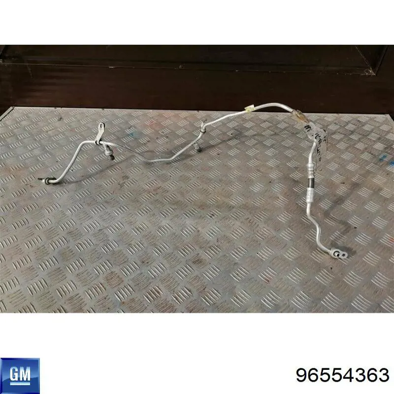 Шланг кондиционера, от радиатора к испарителю General Motors 96554363 цена, от 25.34 USD
