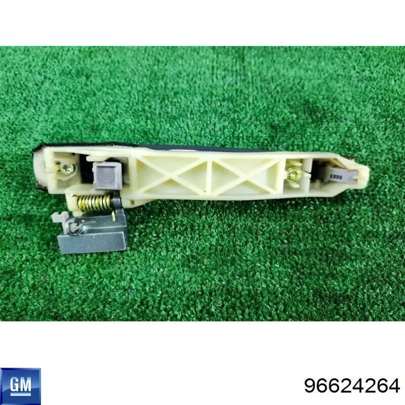 Держатель наружной ручки двери задней правой General Motors 96624264 цена, от 9.84 USD