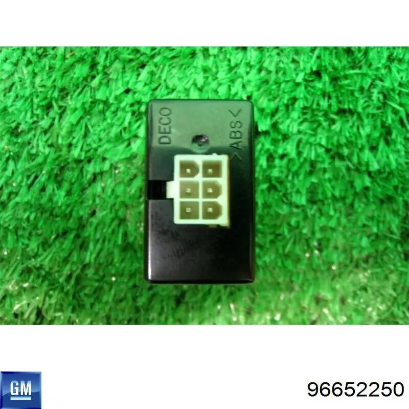 Купить 96652250 General Motors Кнопка (регулятор) корректора фар