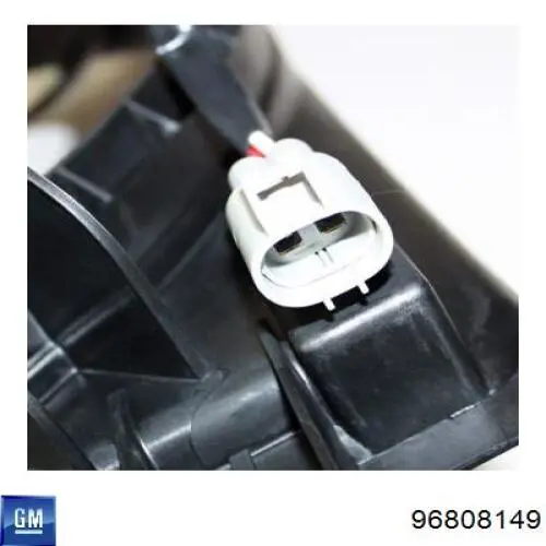 Купить 96808149 General Motors Диффузор вентилятора в сборе с мотором и крыльчаткой