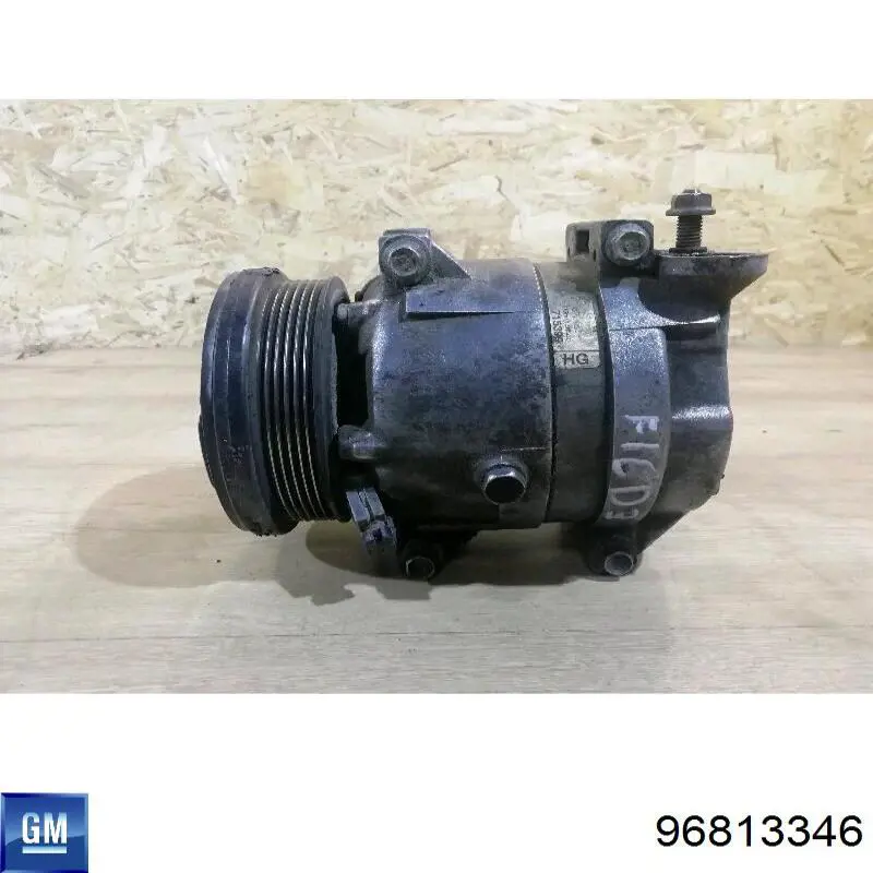 Компрессор кондиционера 96813346 General Motors