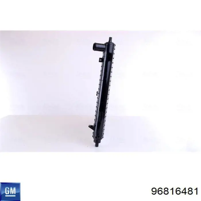 Радиатор 96816481 General Motors