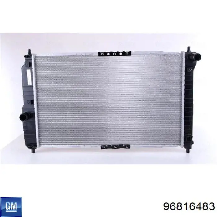 Радіатор охолодження двигуна 96816483 General Motors