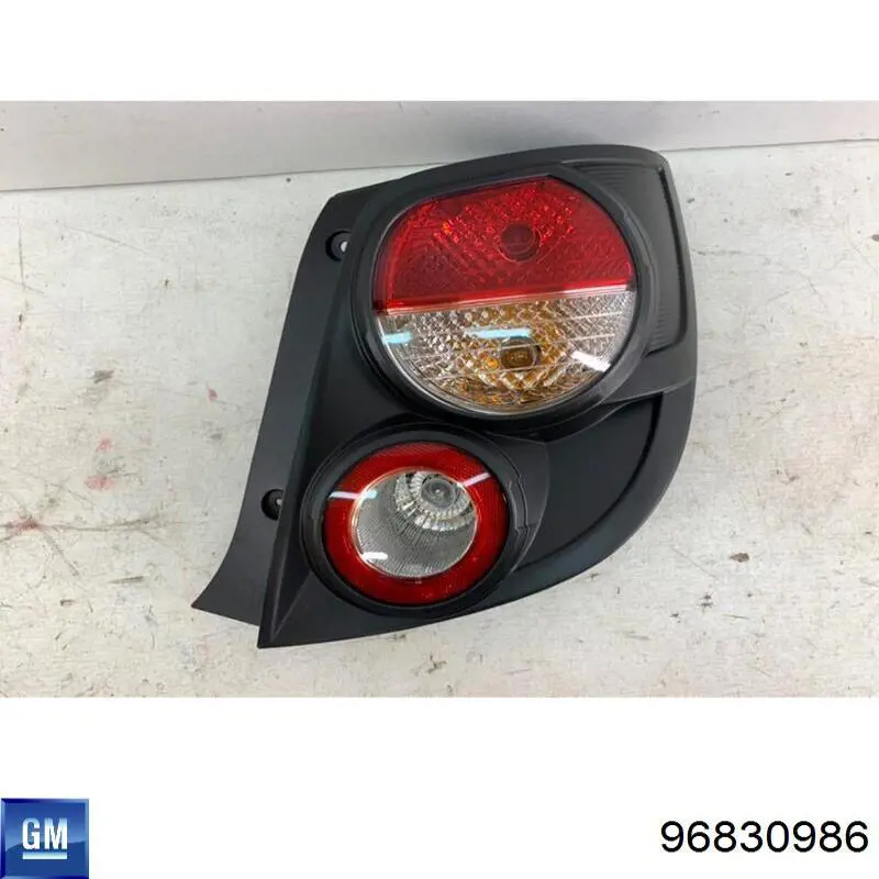 96830986 General Motors Фонари задние