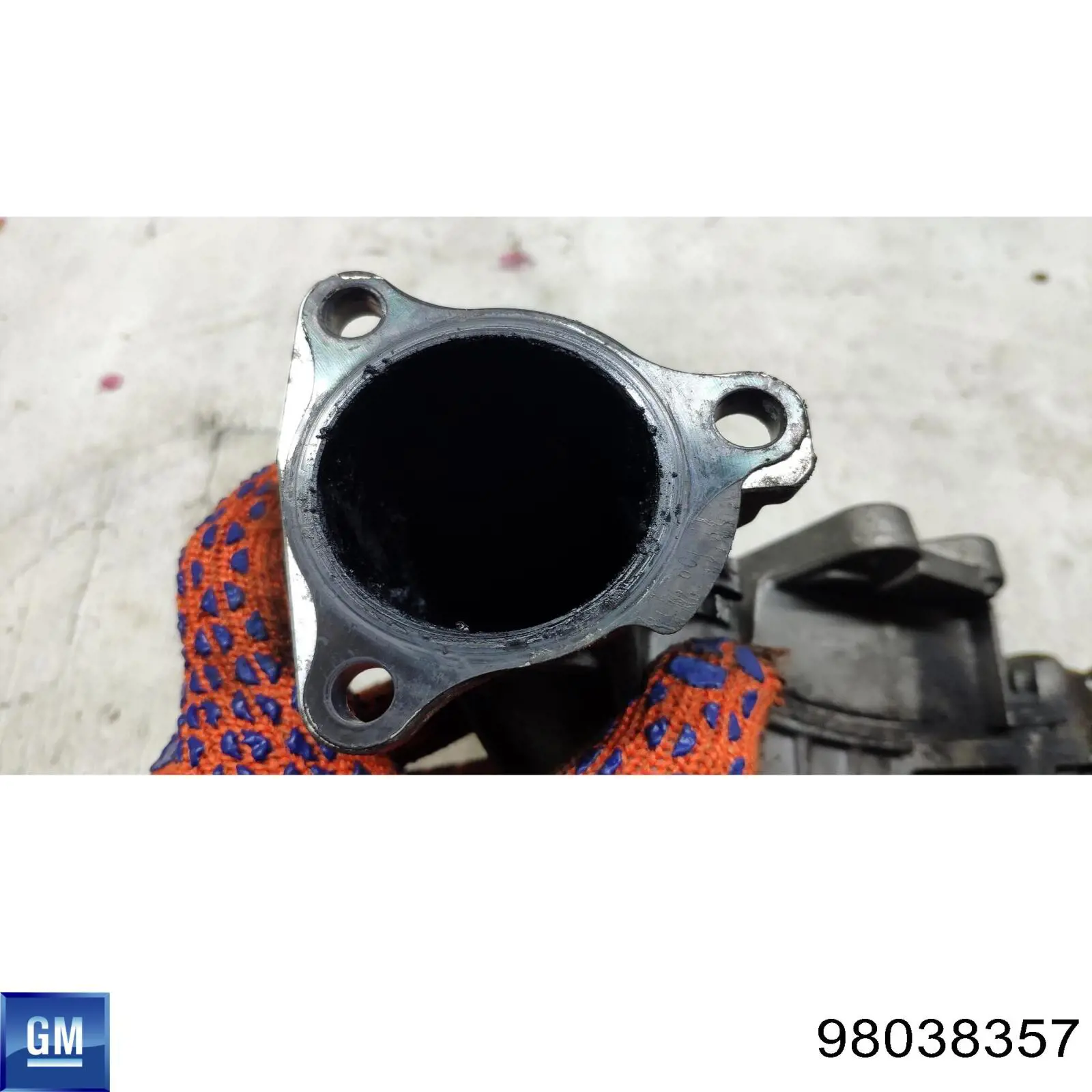 Купить 5825258 Opel Впускной коллектор