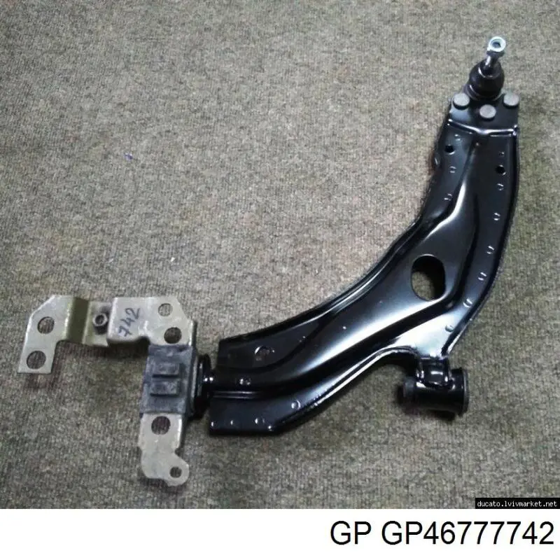Рычаг передней подвески левый GP46777742 GP