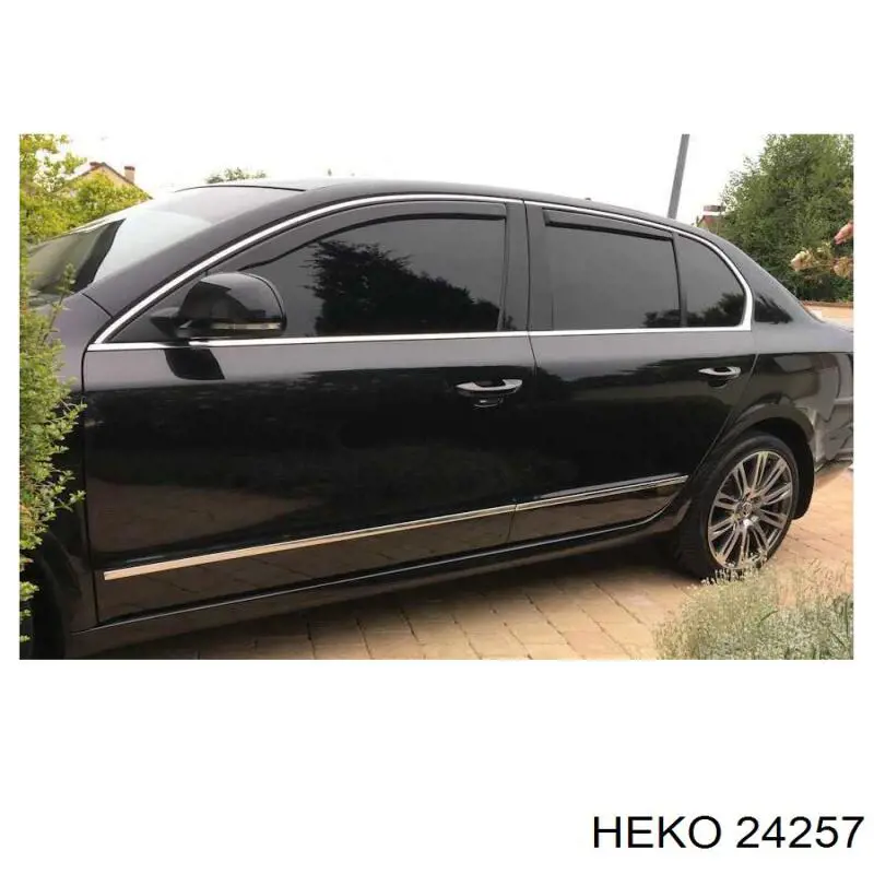 Купить H0800JD000 Nissan/Infiniti Ветровики на стёкла