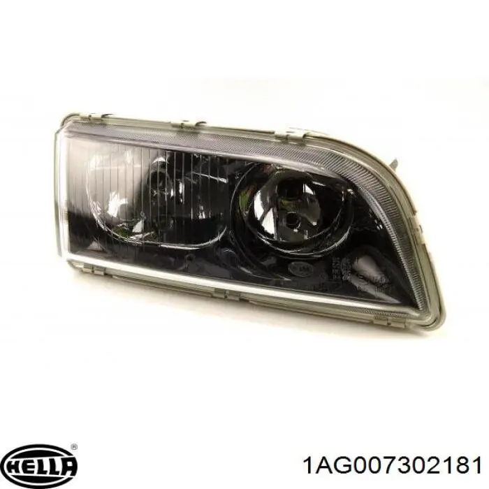  Правая фара Volvo S40 1