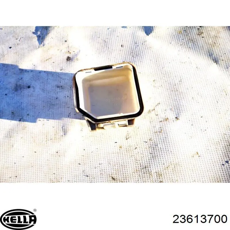 23613700 HELLA 