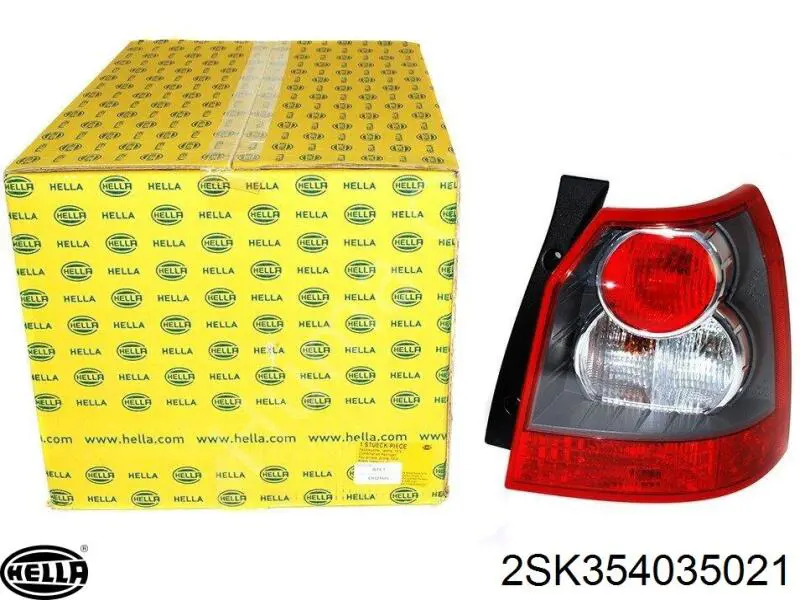 Купить LR025606 Land Rover Задняя правая фара