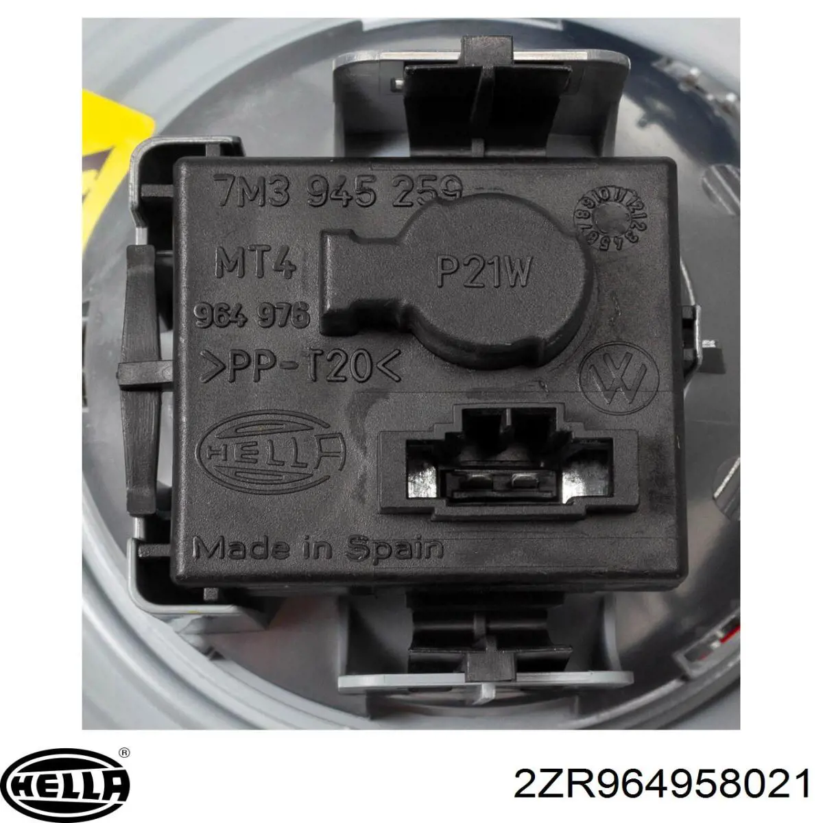 Фонарь задний правый внутренний 2ZR964958021 HELLA