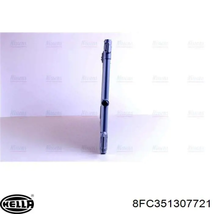 Радиатор кондиционера 1752264 Scania