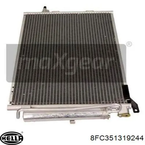 Радиатор кондиционера 8200688393 Renault (RVI)