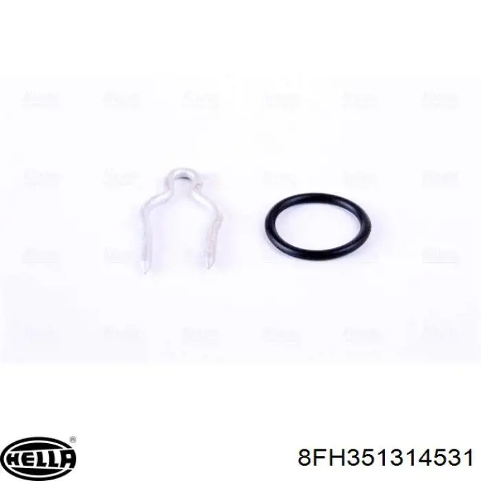 0018301903 Mercedes Радиатор отопителя салона