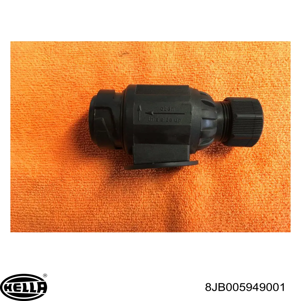 8JB005949001 HELLA Розетка прицепа электрическая