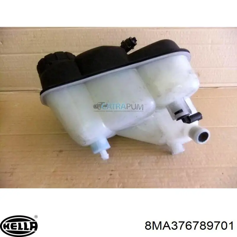 Купить 8MA376789701 HELLA Водяной бачок системы охлаждения