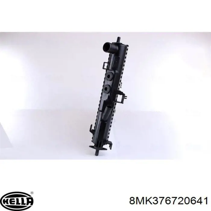 551608A6 Polcar Радиатор основной