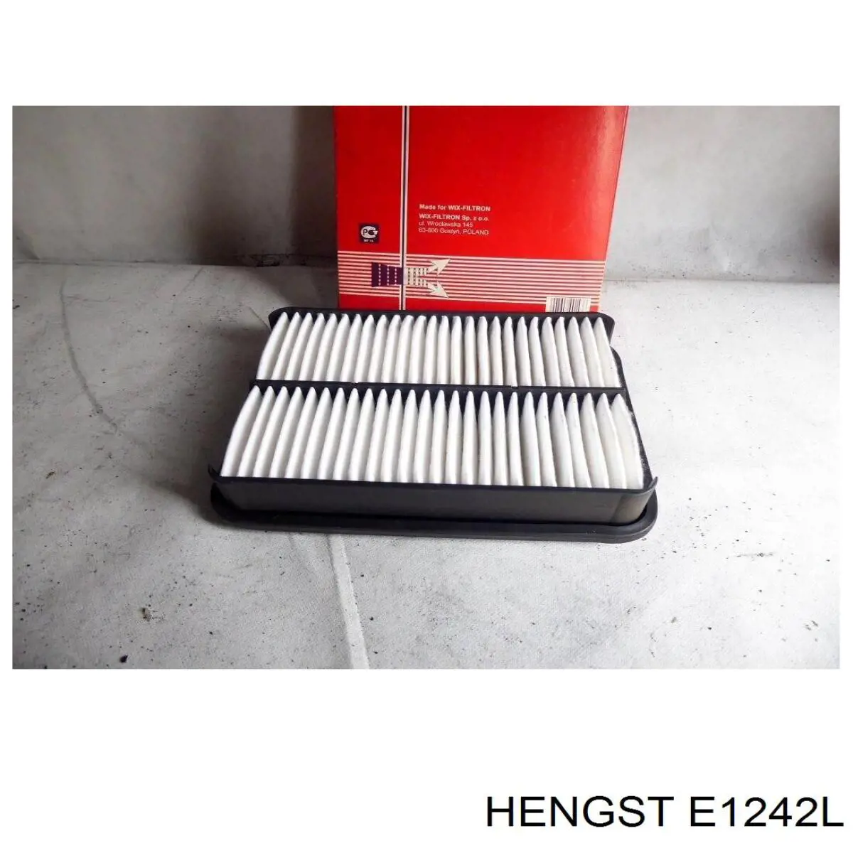 Воздушный фильтр E1242L Hengst