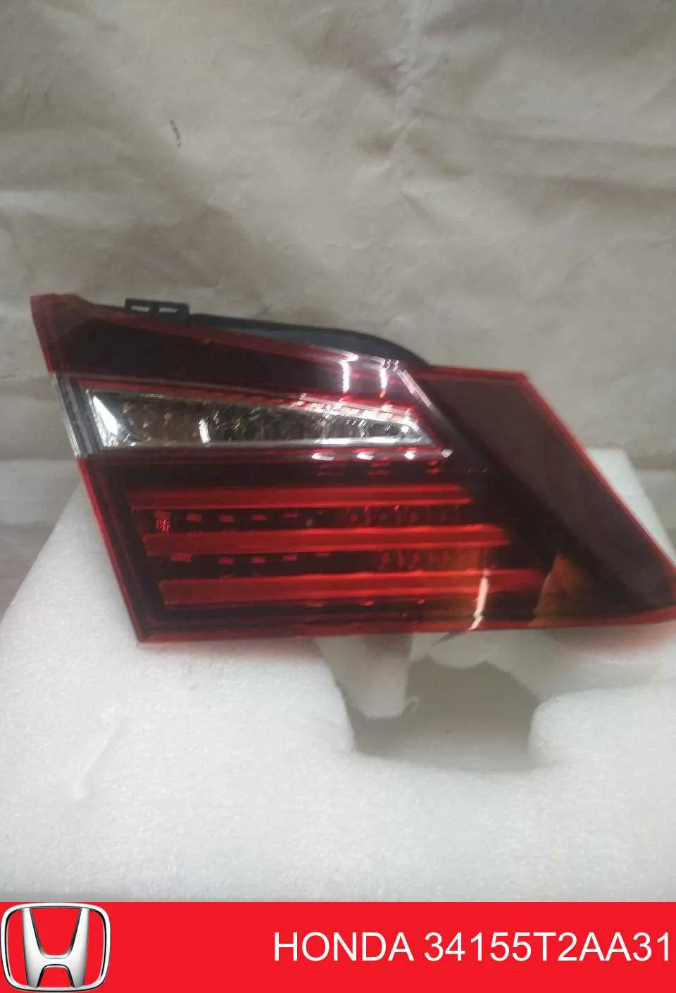 34155T2AA31 Honda Задняя левая внутренняя фара